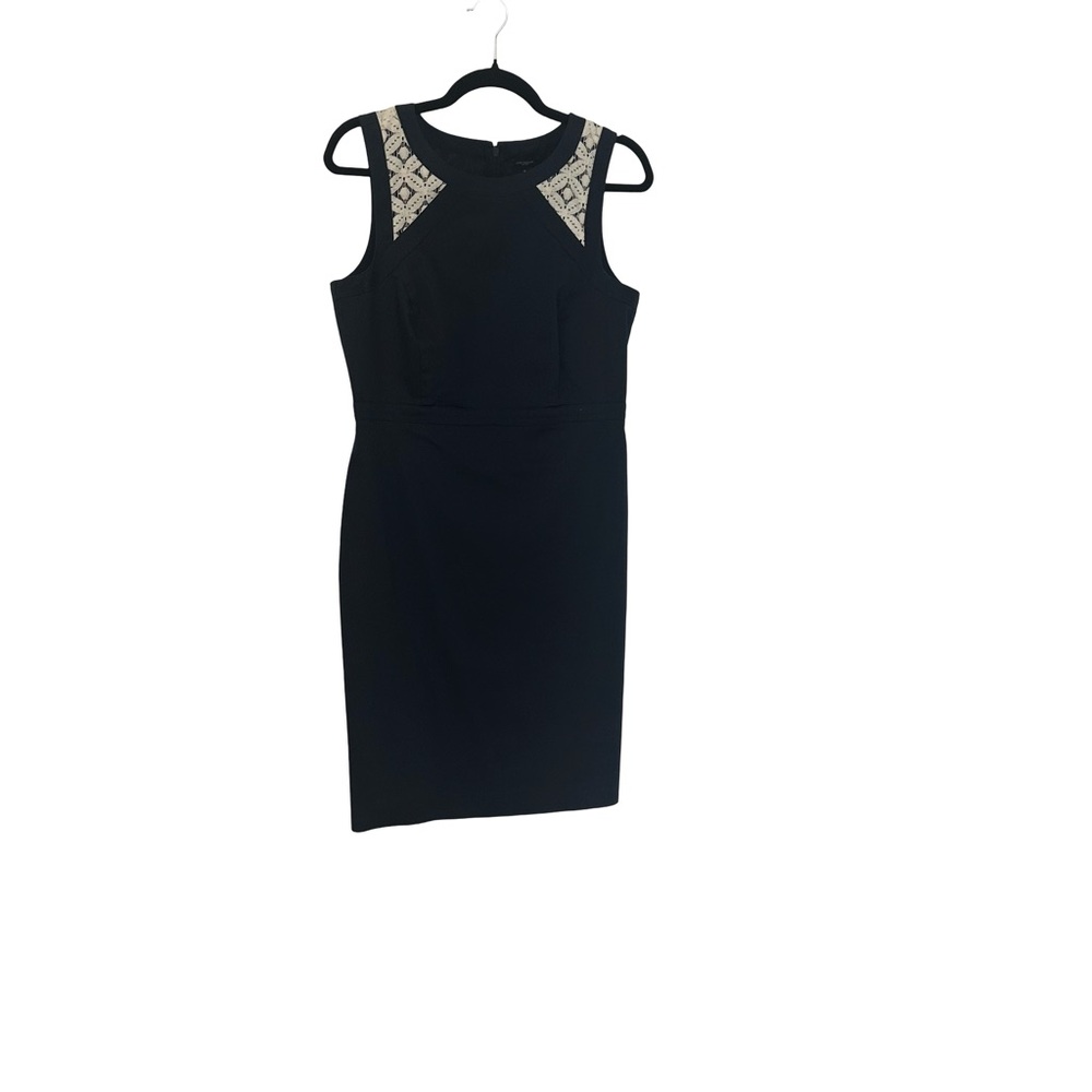 Elegant Ann Taylor Black and Cream Lace Sheath Sleeveless Dress, Sz 6
